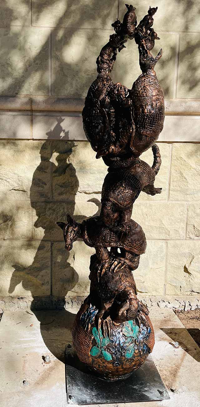 spicewood-arts-featured-artist-marla-ripperda-armadillo-totem
